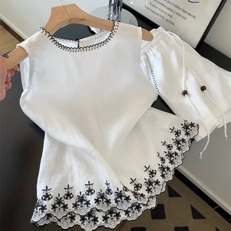Simple Old Money Style Cotton  - Embroidery Simple review and price