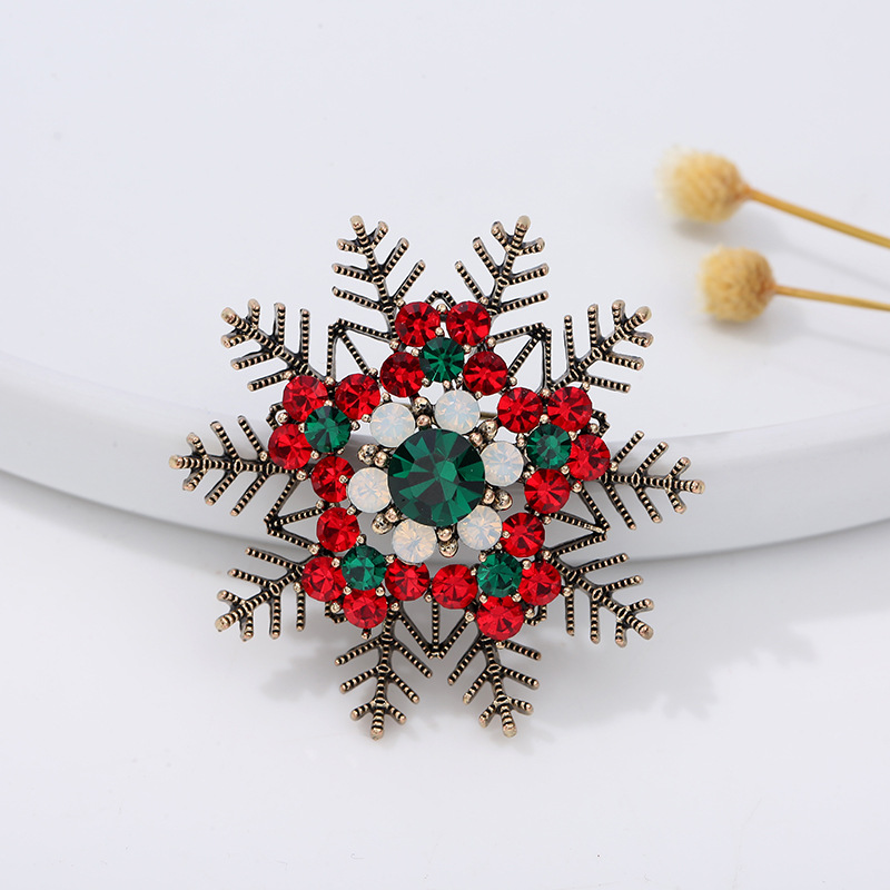 Christmas series jewelry brooc - Embroidery Font review and price