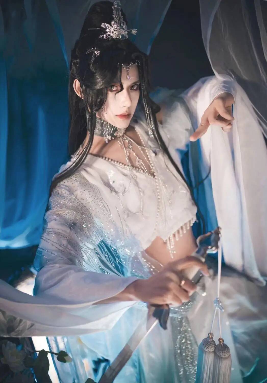 Chinese Nanzhao Kingdom Dress  - Embroidery Dress review and price